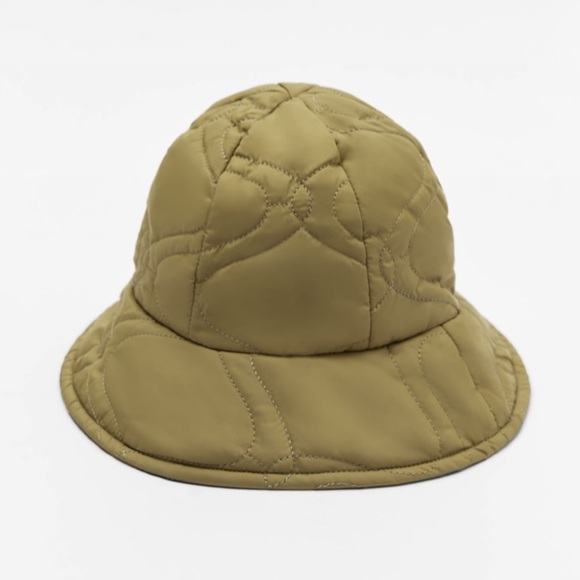 ❤️… Zara Green QUILTED BUCKET HAT - Picture 1 of 4